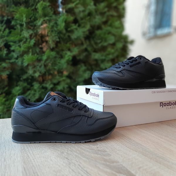 Reebok Classic Leather чорні на сірій  923077131429 фото